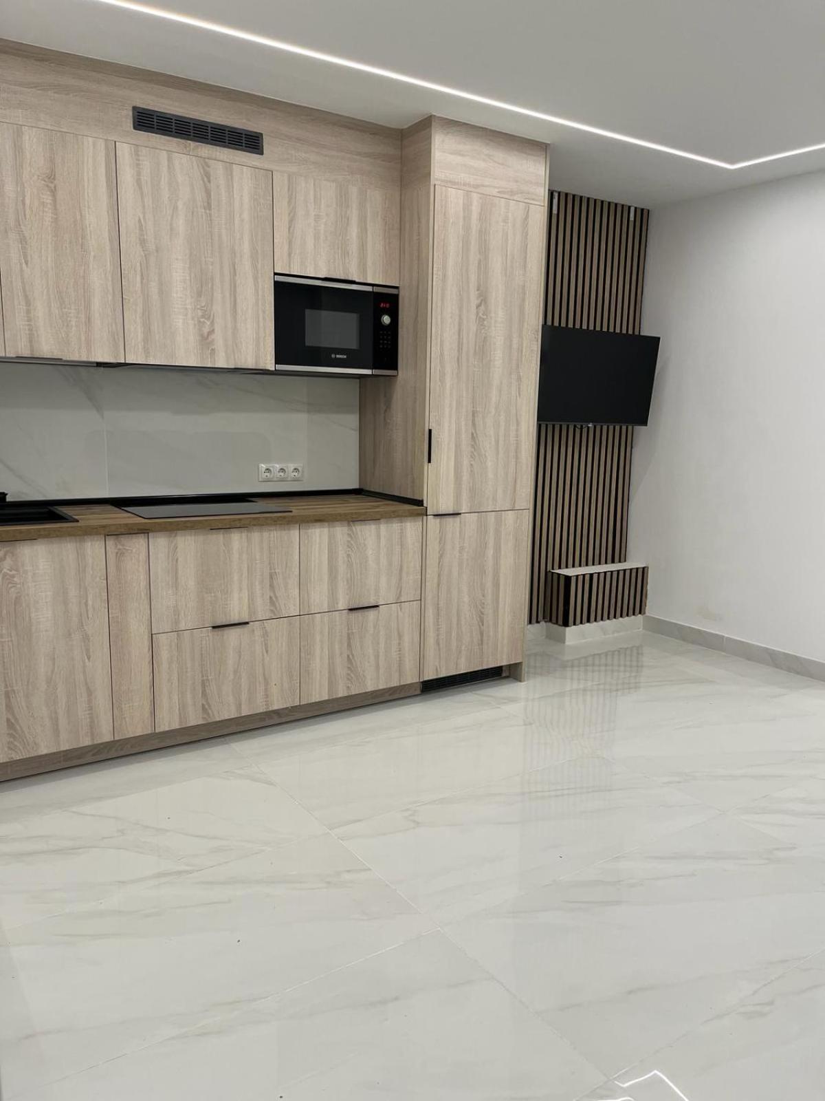 פואנגירולה Villa Amir מראה חיצוני תמונה