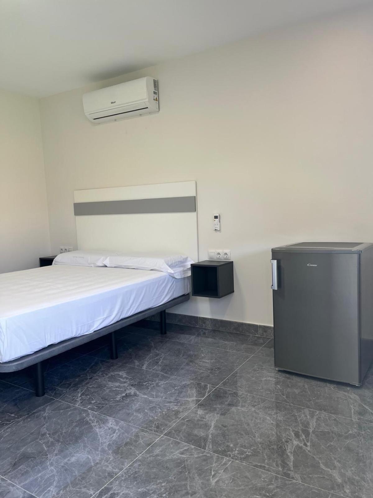 פואנגירולה Villa Amir מראה חיצוני תמונה