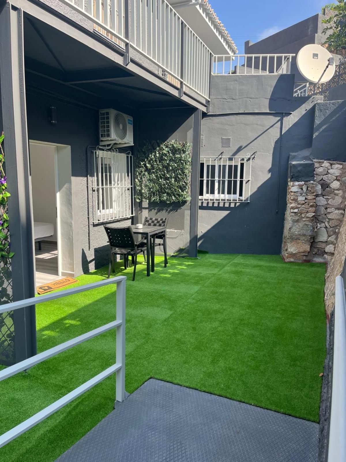 פואנגירולה Villa Amir מראה חיצוני תמונה